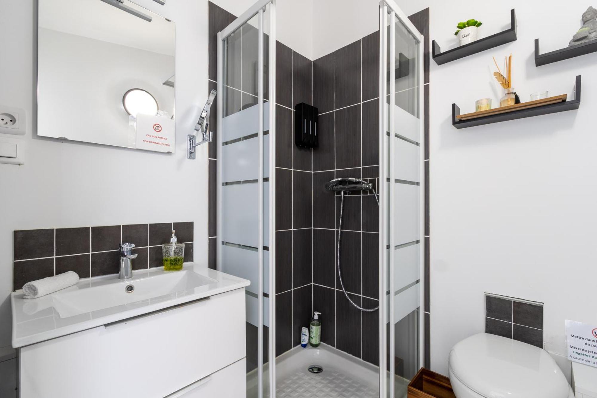 Les Lodges Taizen, Sejour Spa- Sans Enfants Saint-Cannat Εξωτερικό φωτογραφία